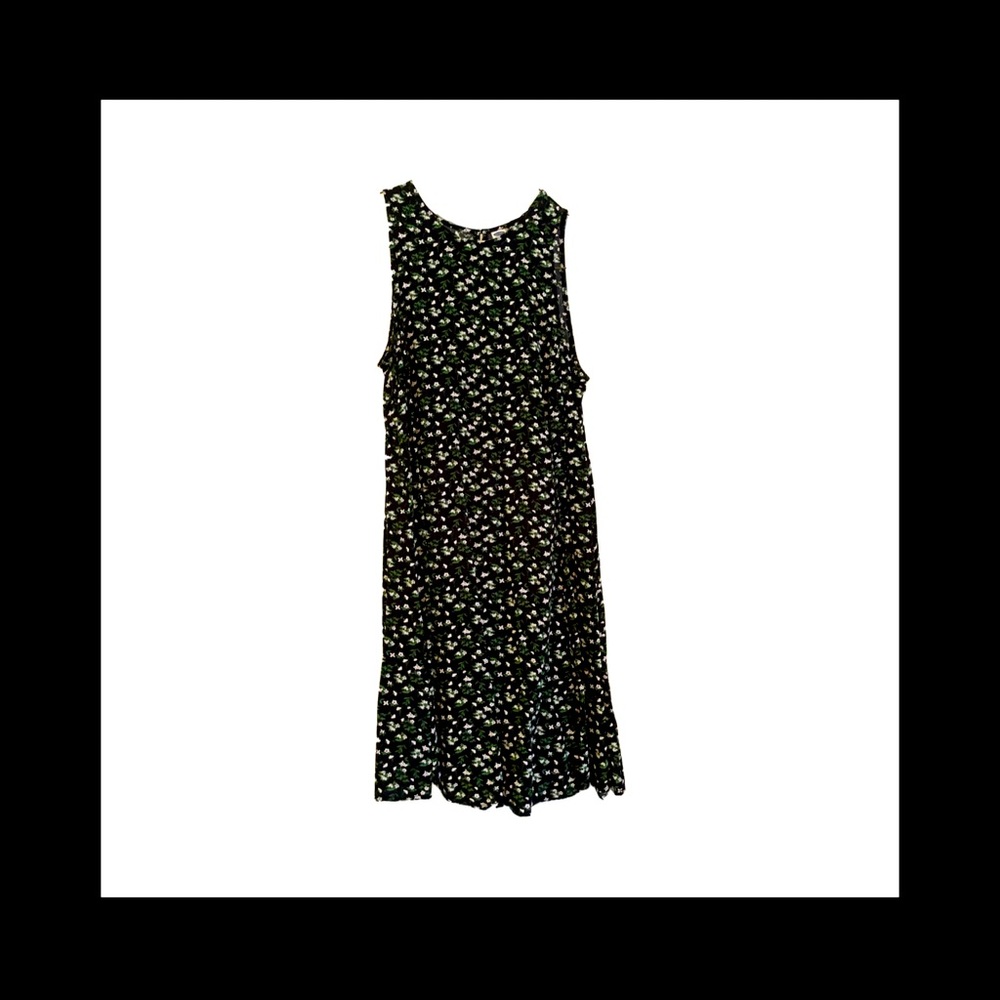 Floral sleeveless dress